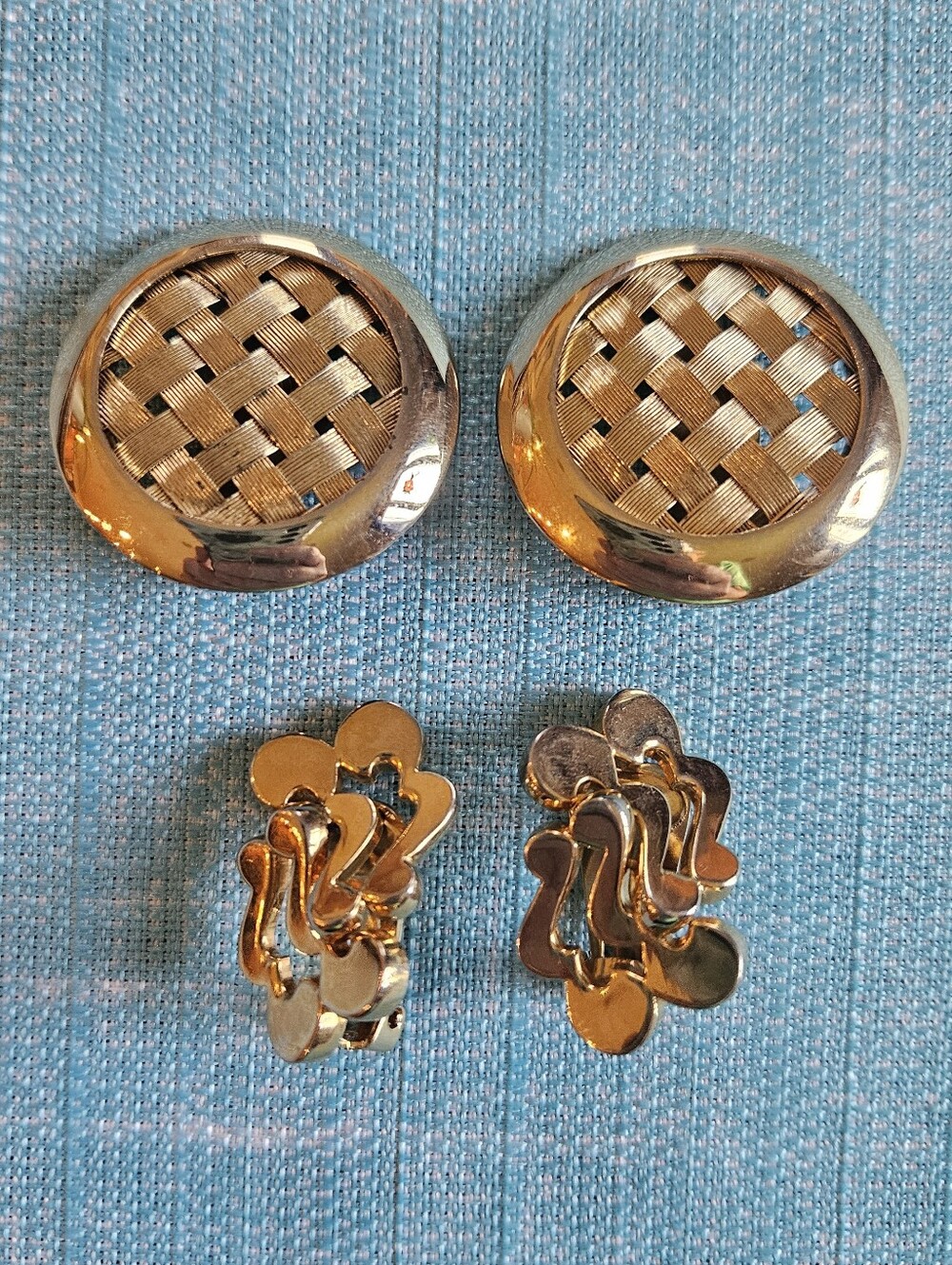 Vintage Gold-Tone Woven Basket Weave Clip Earrings Set